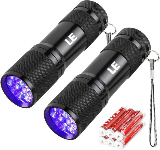 LE LED UV Schwarzlicht Taschenlampe mit 9 LEDs, mini UV Lampe Ultraviolettes Licht mit 395nm f¨¹r Geocaching, Heimtierurindetektoren, Haustiere Urin-Detektor usw. Inklusive 6 AAA Batterien