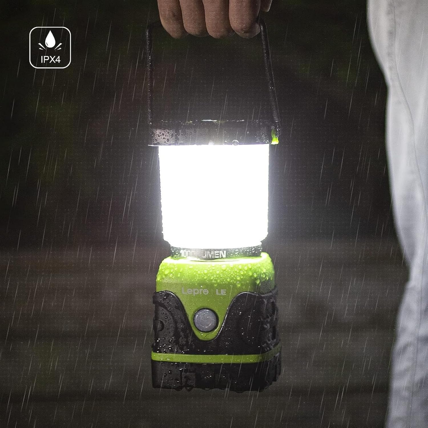 LED Campinglampe Batteriebetrieben – 1000 Lumen, 4 Leuchtmodi, Dimmbar, Mit Haken & IPX55 – Ideal Für Stromausfall & Outdoor LED Campinglampe Batteriebetrieben – 1000 Lumen, 4 Leuchtmodi, Dimmbar, Mit Haken & IPX55 – Ideal Für Stromausfall & Outdoor